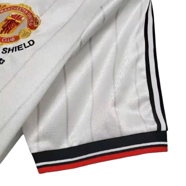 Alternativa del Manchester United 83/84