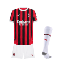 Kit local del AC Milan 24/25 - Pantalón corto blanco