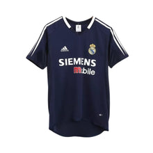 Alternativa Real Madrid 04/05