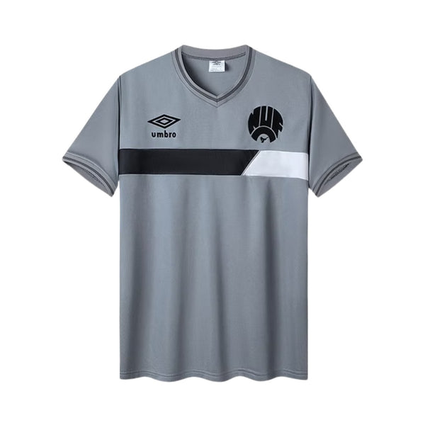 Newcastle Alternativa 83/84