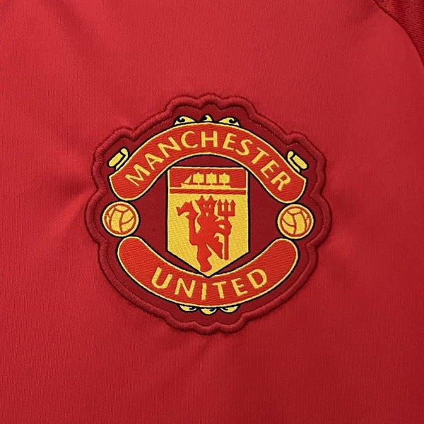Manchester United Local 24/25