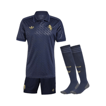 Tercera equipación de la Juventus 24/25
