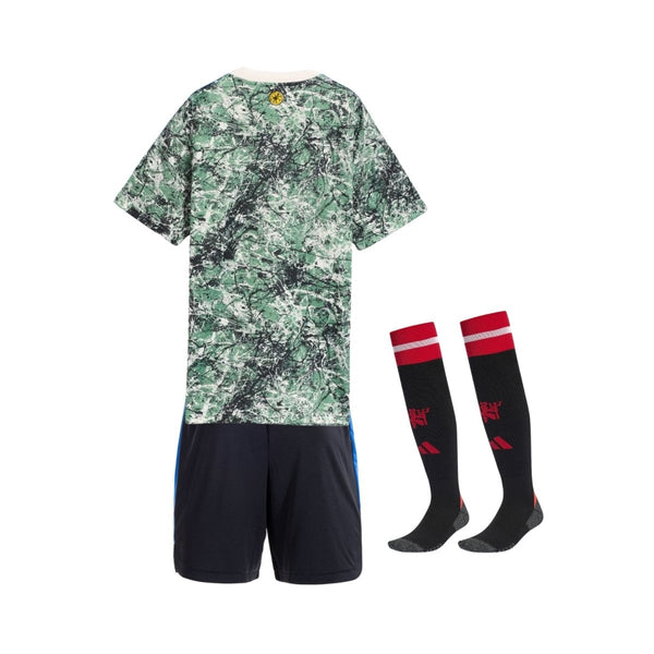 Edición especial del Manchester United para niños 24/25