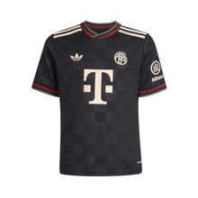 Bayern Múnich Tercera 25/26