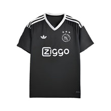 Edición especial del Ajax 24/25