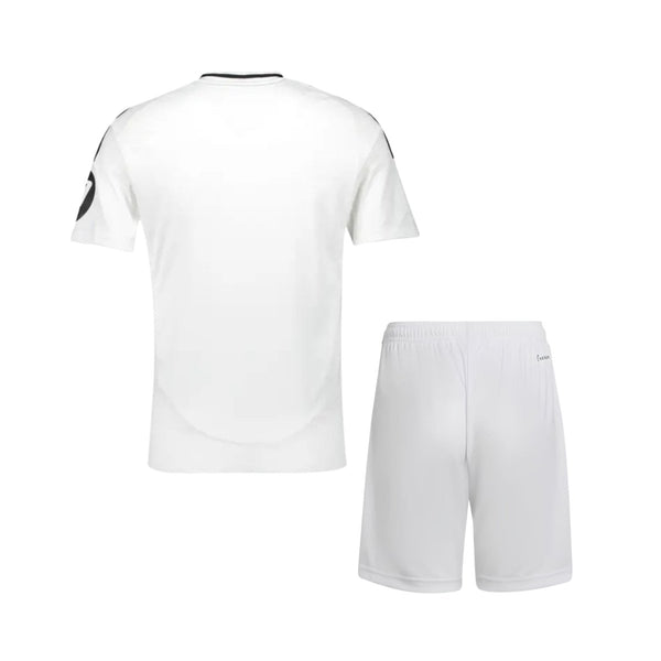 Kit local del Real Madrid 24/25