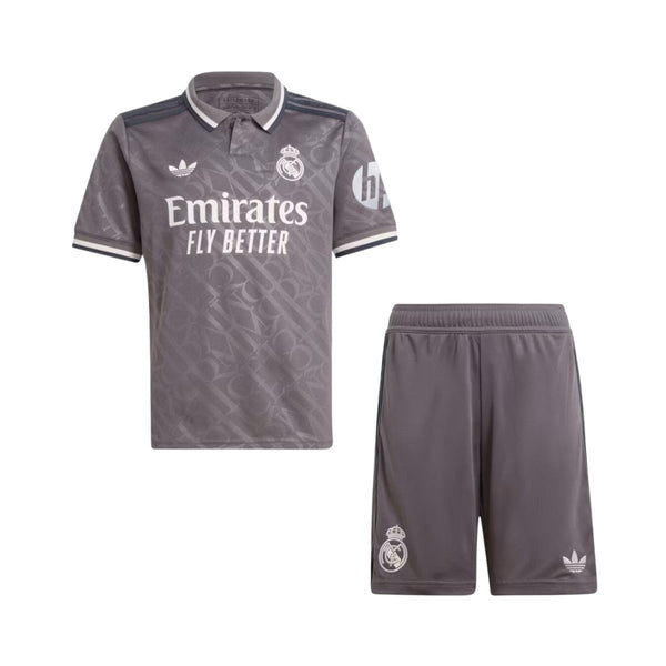 Tercera equipación del Real Madrid 24/25