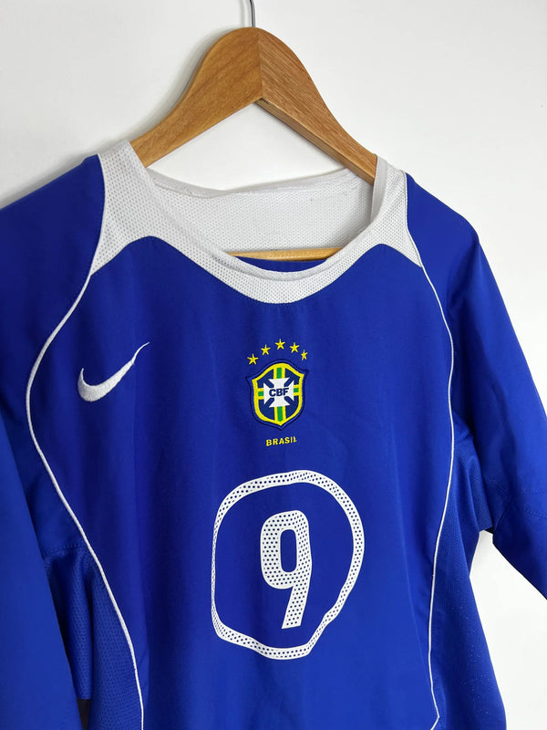 2004-06 - VISITANTE DE BRASIL | RETRO