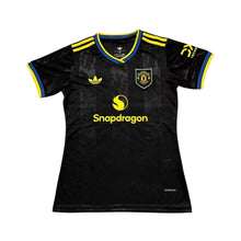 Manchester United Third 25/26 - Versión femenina