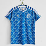 1988 - VISITANDO HOLANDA | RETRO